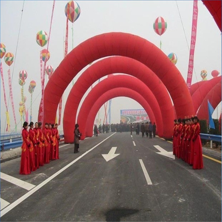 吴川开业纯红拱门